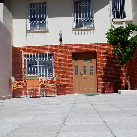 Aral Villa Shkodër