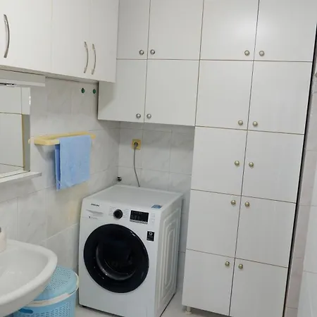 Aral Villa Shkoder