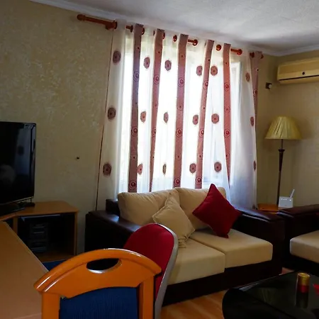 Aral Villa Shkoder